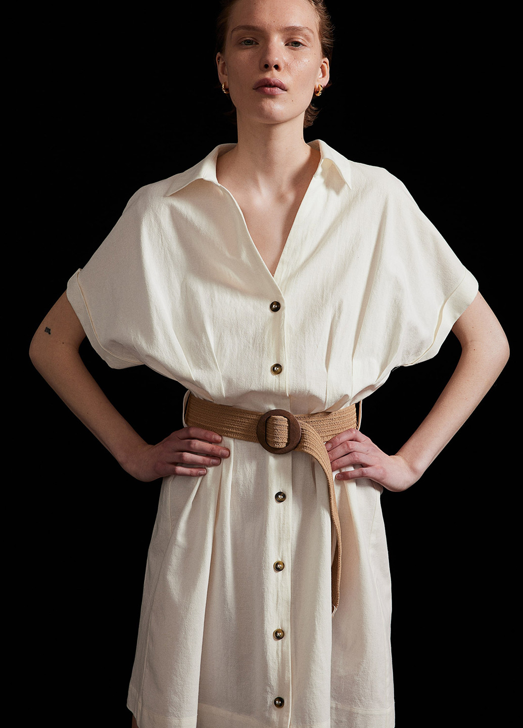 Молочное кэжуал платье H&M однотонное