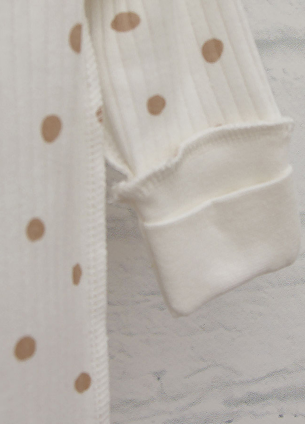 Молочный демисезонный комплект (человечек, распашонка, ползунки, шапка) Blanka