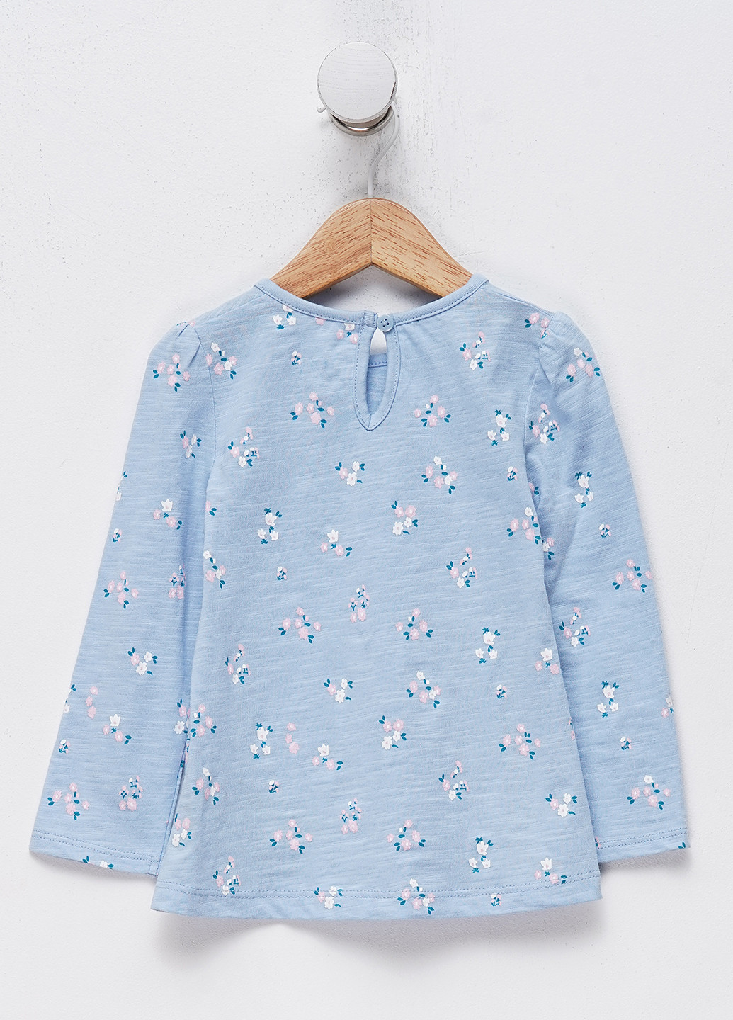 Светло-голубая цветочной расцветки блузка C&A демисезонная