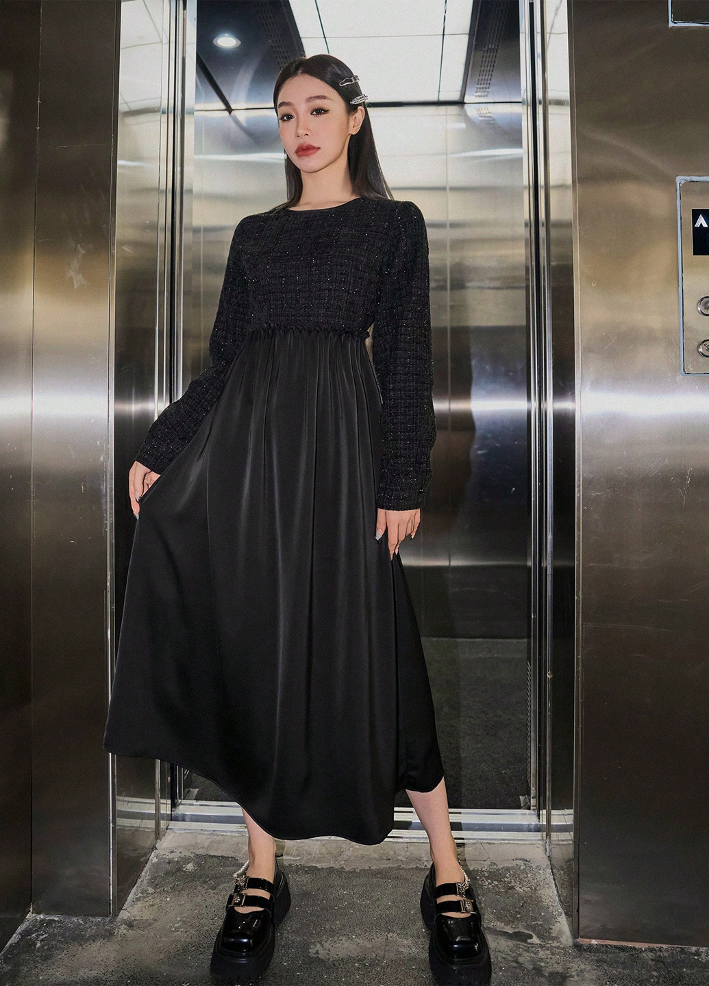 Чорна кежуал сукня кльош SHEIN однотонна