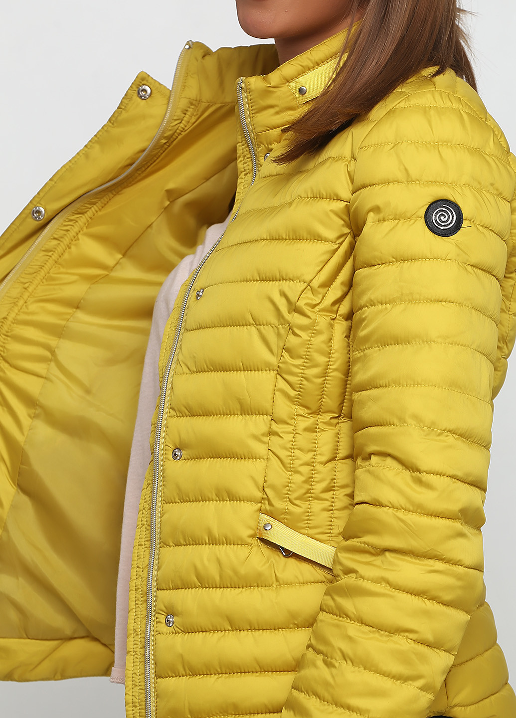 Желтая демисезонная куртка Fly luxury