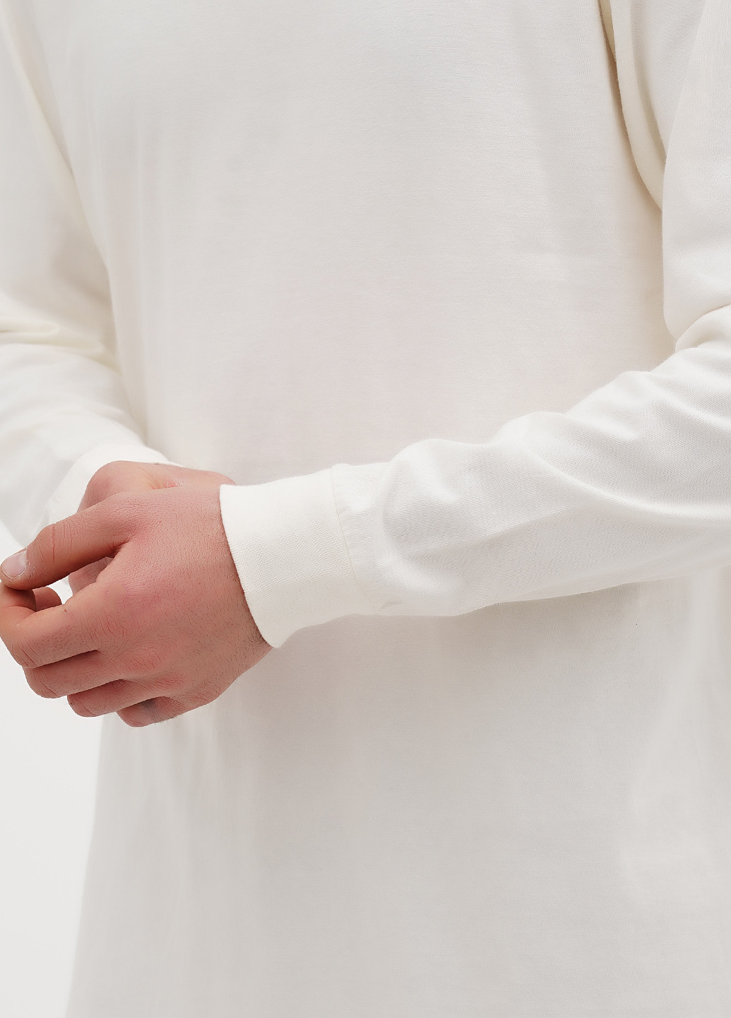 Молочный демисезонный кэжуал лонгслив tgt с рисунком