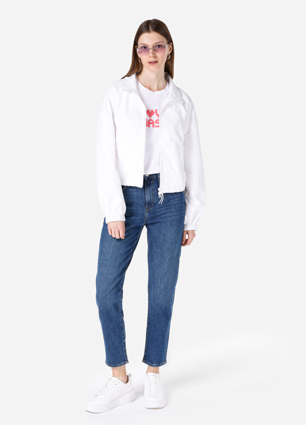 Белая демисезонная куртка Colin's