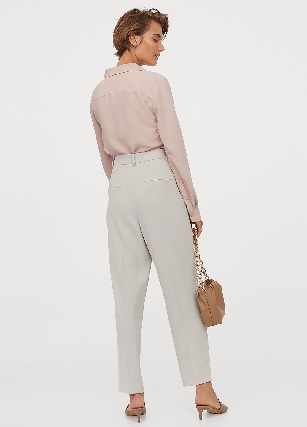 Серо-бежевые классические демисезонные зауженные брюки H&M