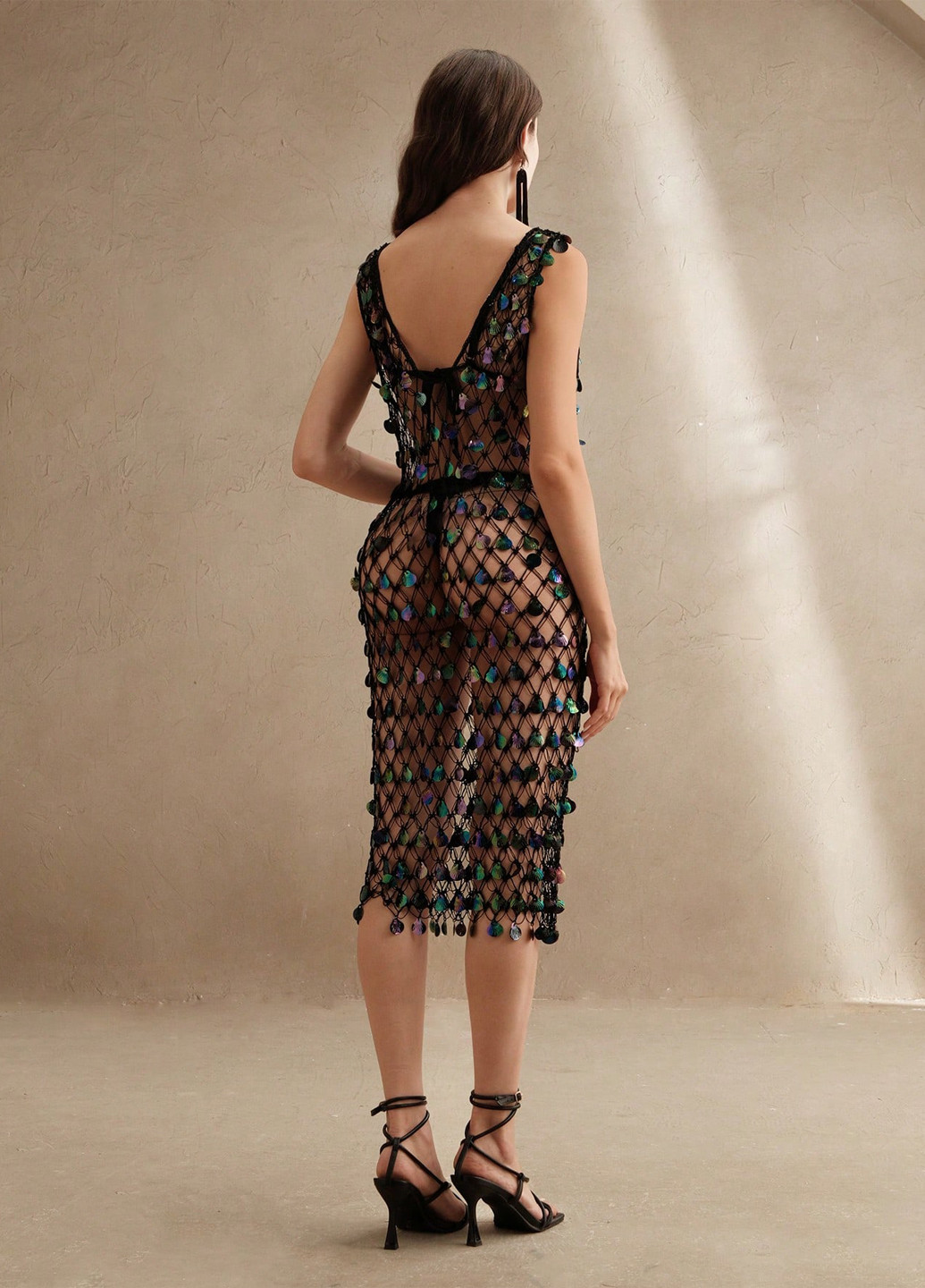 Чорна коктейльна, вечірня, пляжна сукня SHEIN однотонна