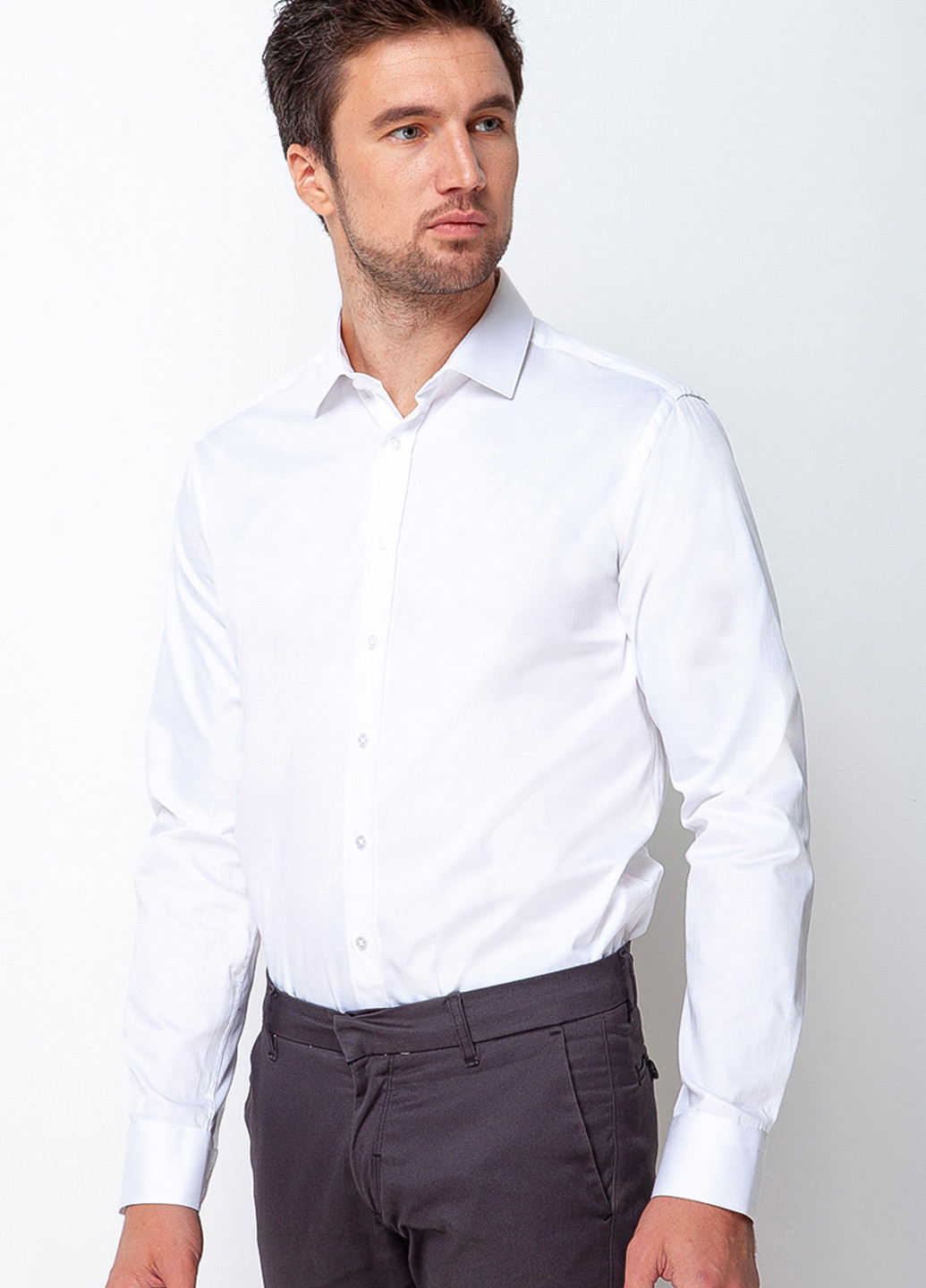 Белая классическая рубашка однотонная Giovane Rossi с длинным рукавом
