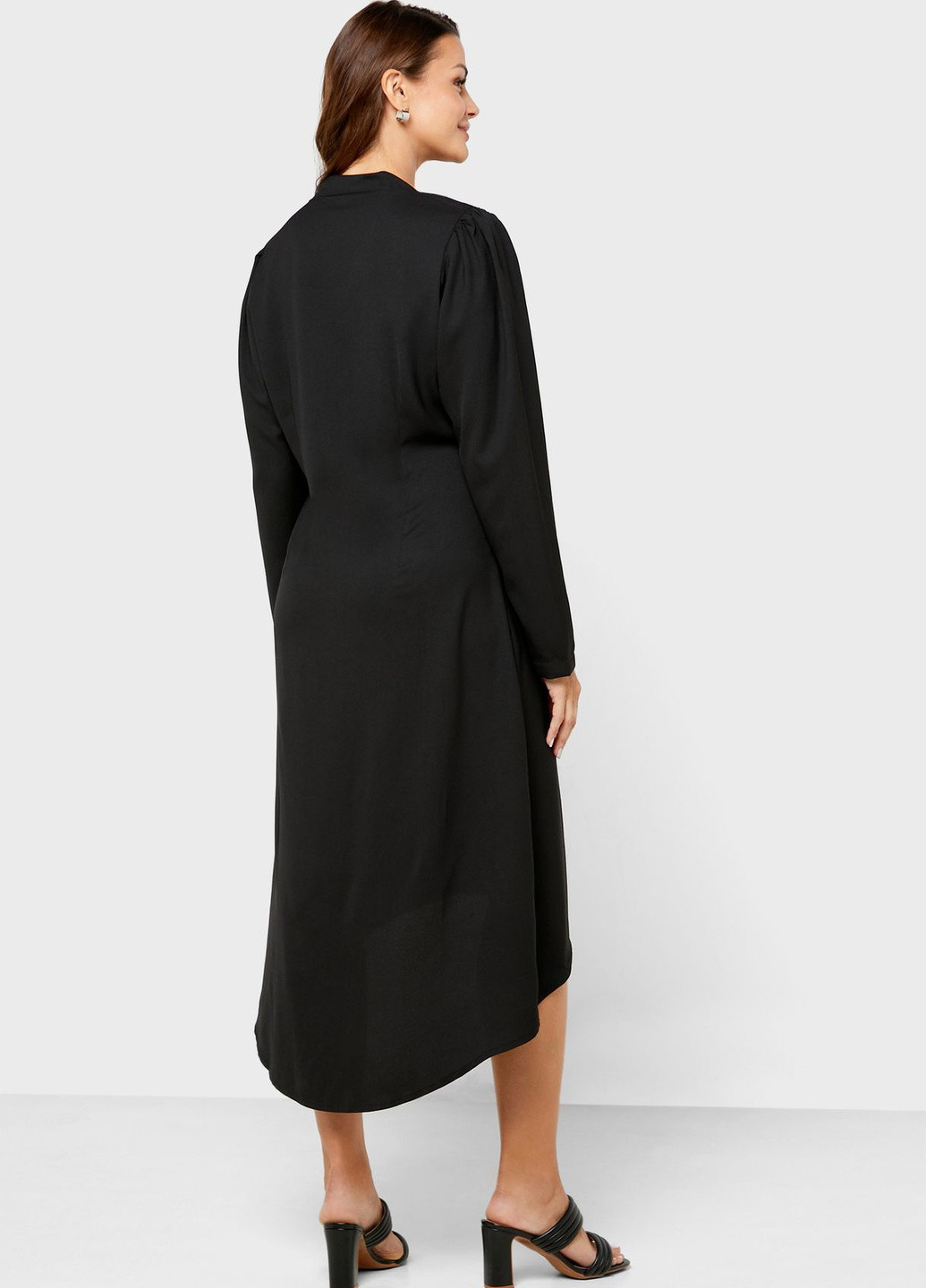Черное кэжуал платье Mamalicious однотонное