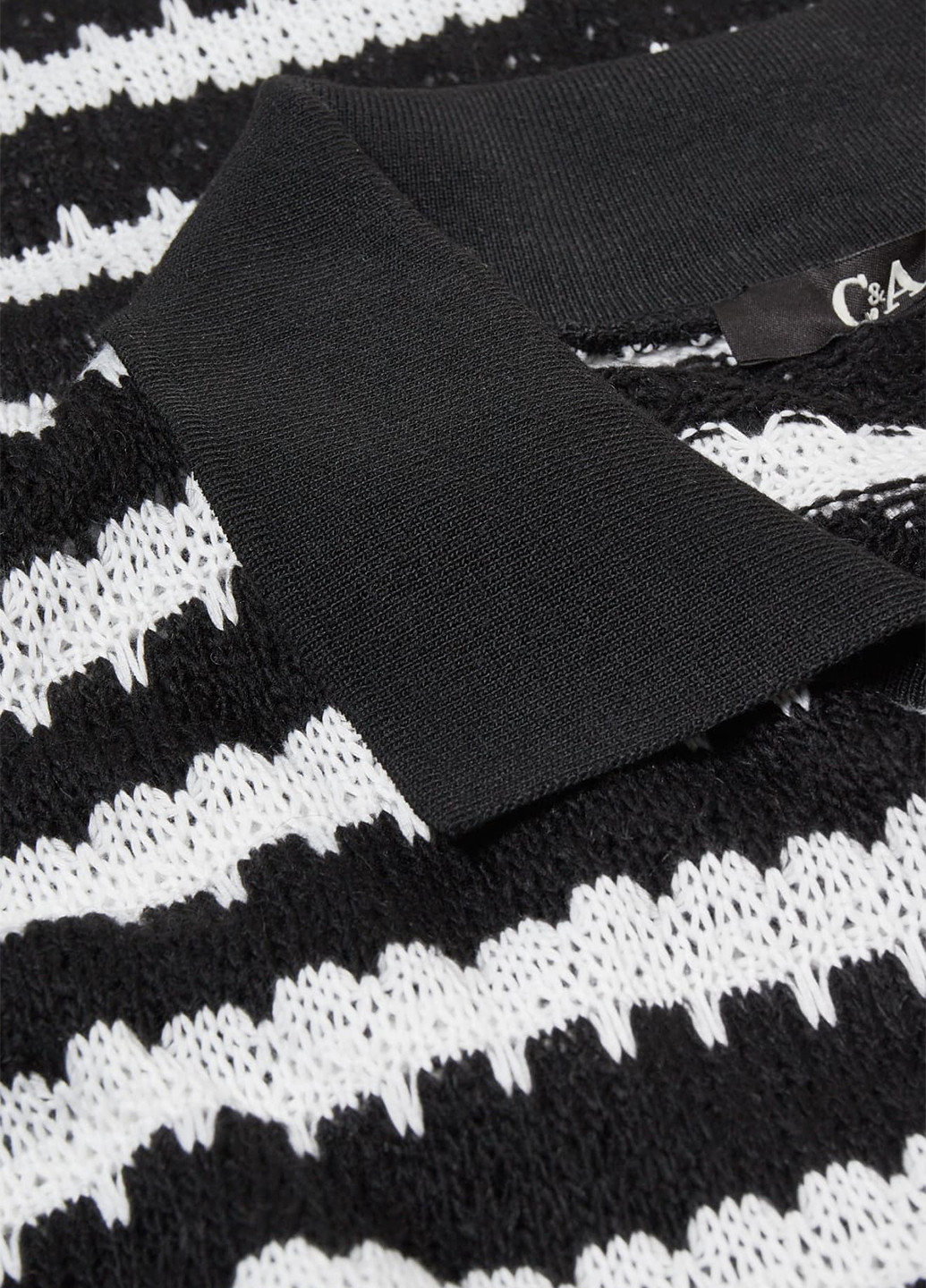 Чорно-білий літній свитер C&A
