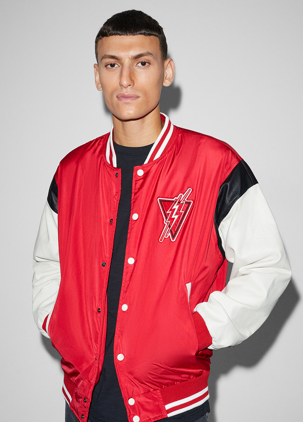 Куртка C&A бейсбольный на кнопках (352193280)