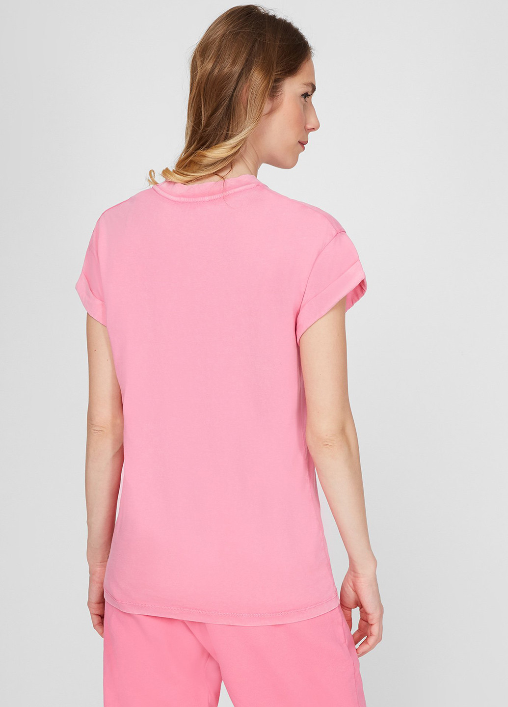 Розовая летняя футболка Replay