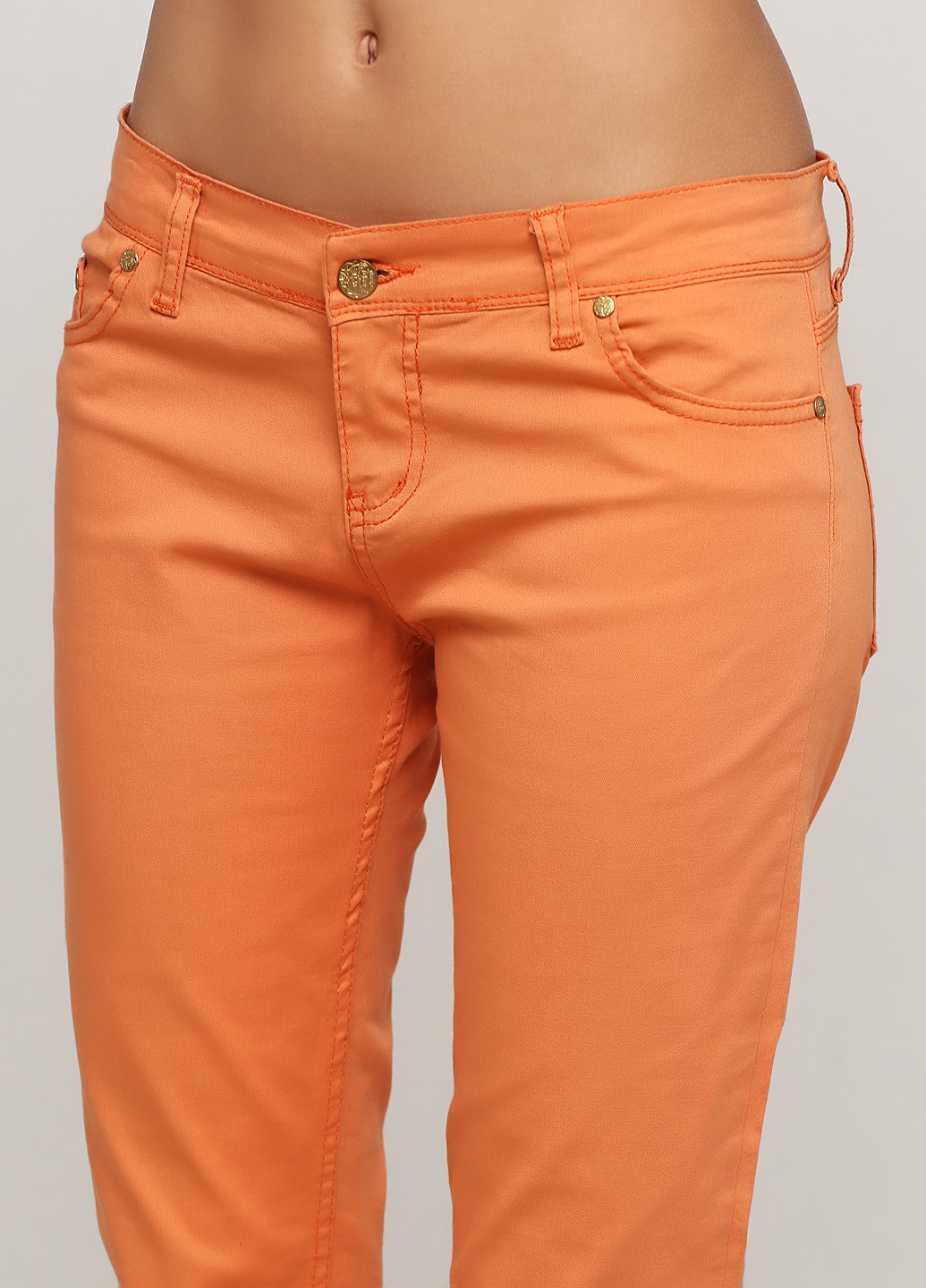 Оранжевые кэжуал демисезонные зауженные брюки No Brand