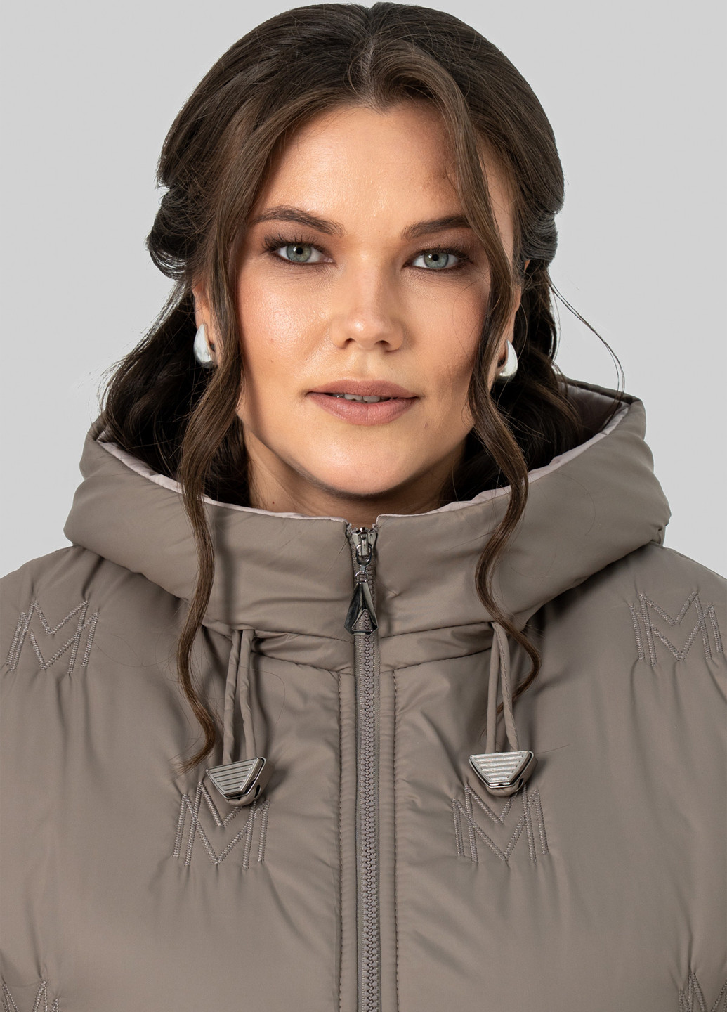 Бежева зимня куртка A'll Posa