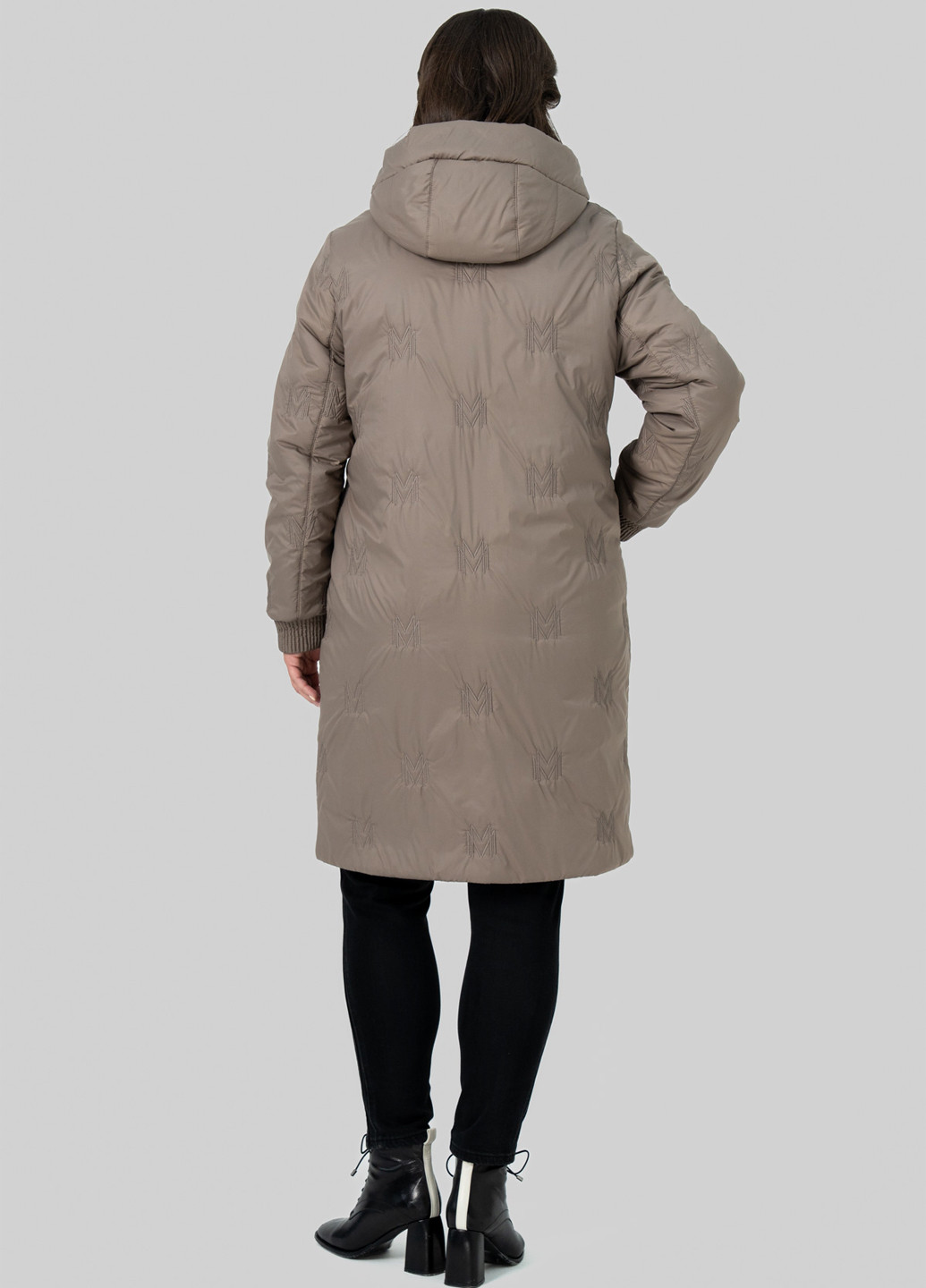 Бежева зимня куртка A'll Posa