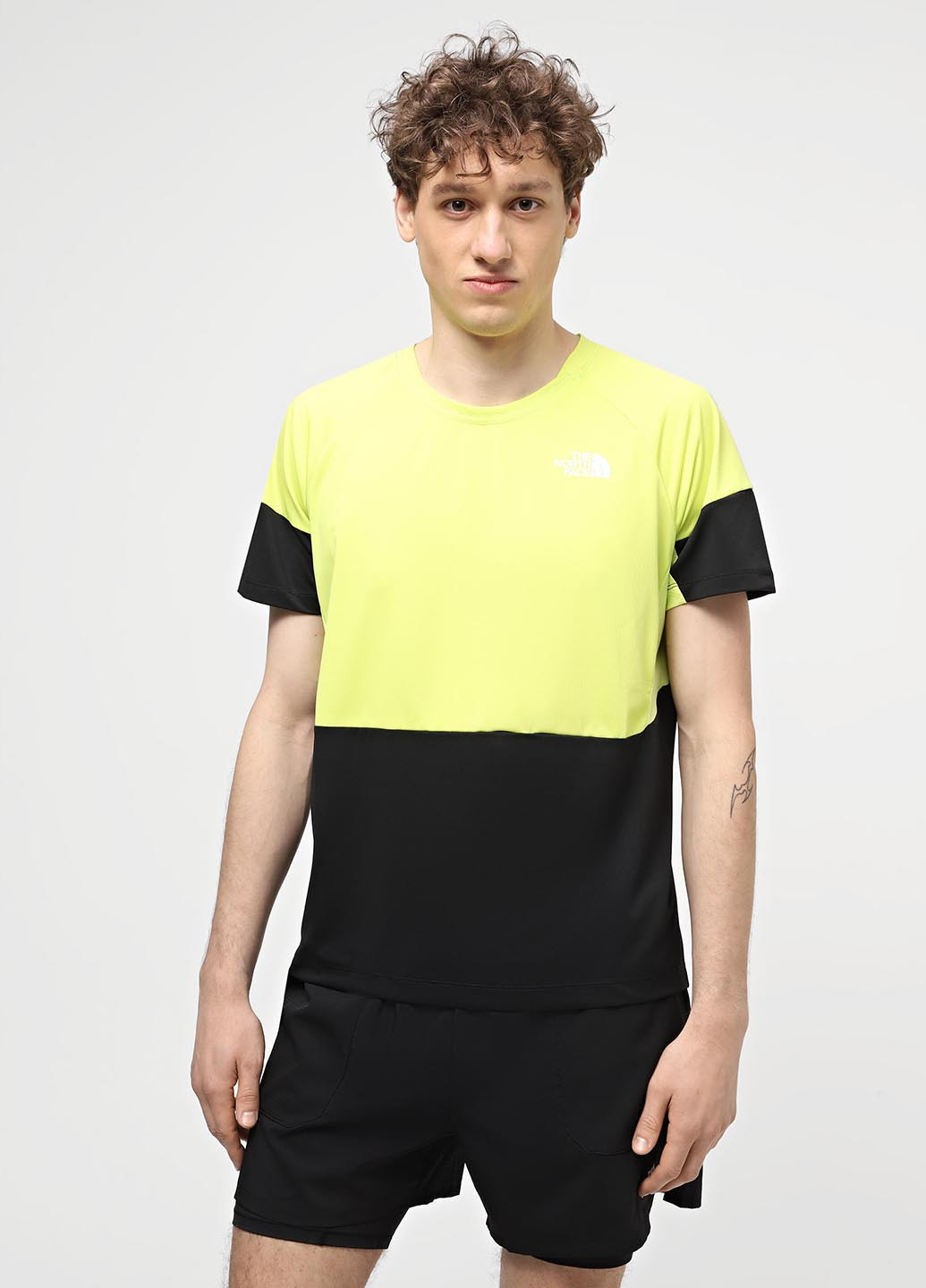 Комбинированная футболка The North Face