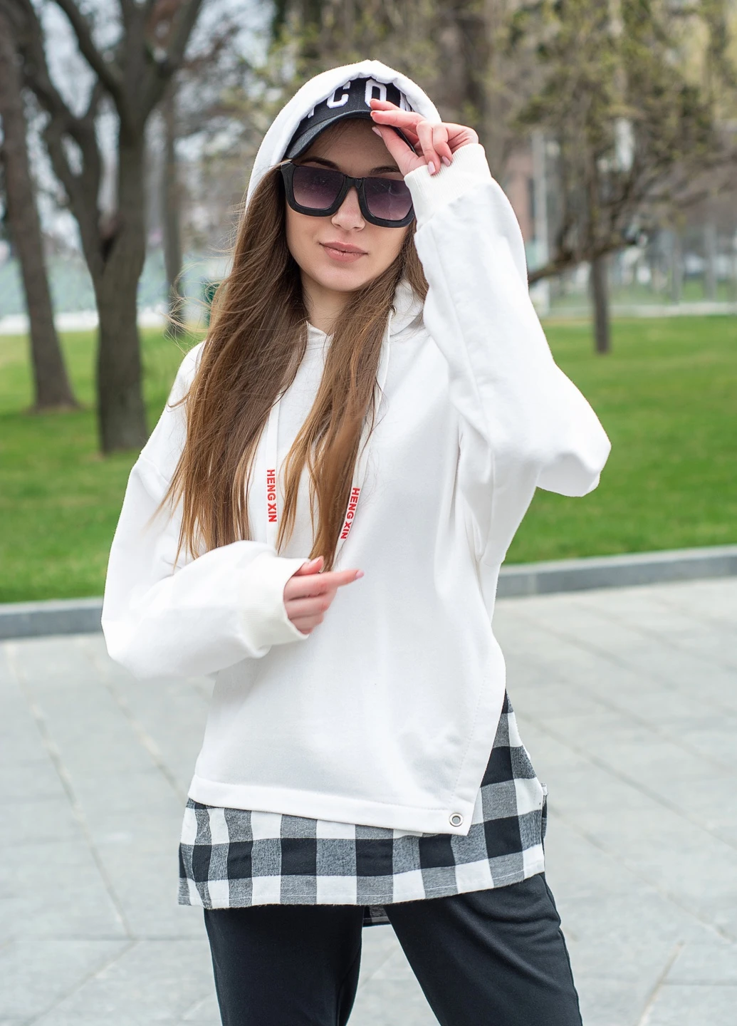 Худи oversize жіноче біле "SPIDER" InRed (255925480)