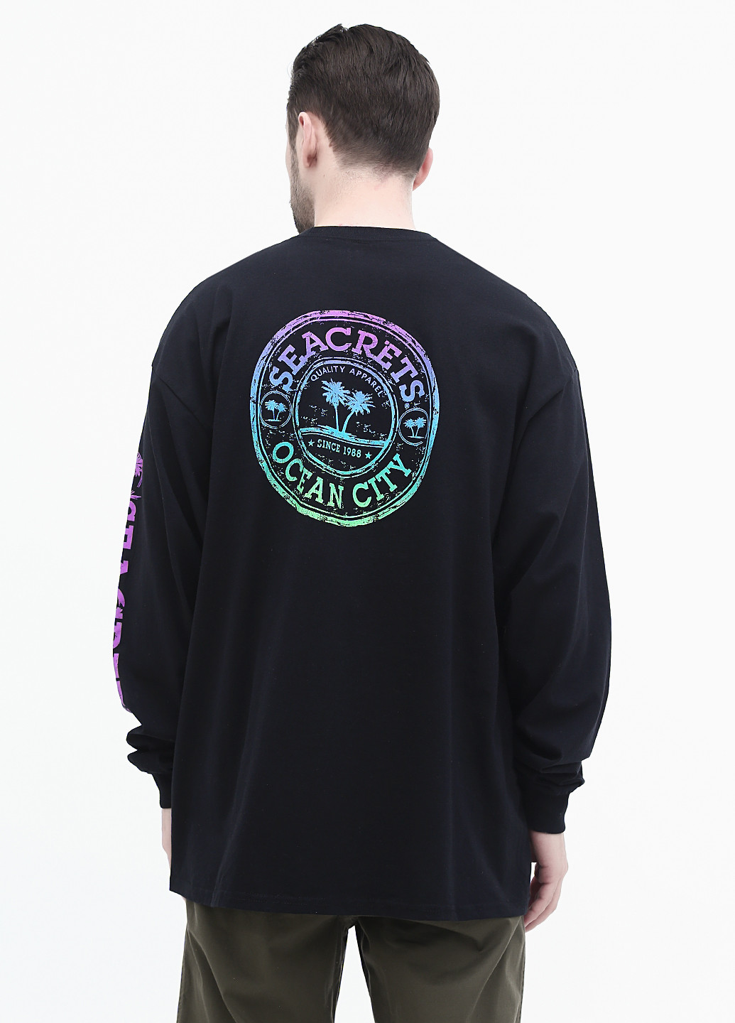 Черный демисезонный кэжуал лонгслив Blue 84 с рисунком