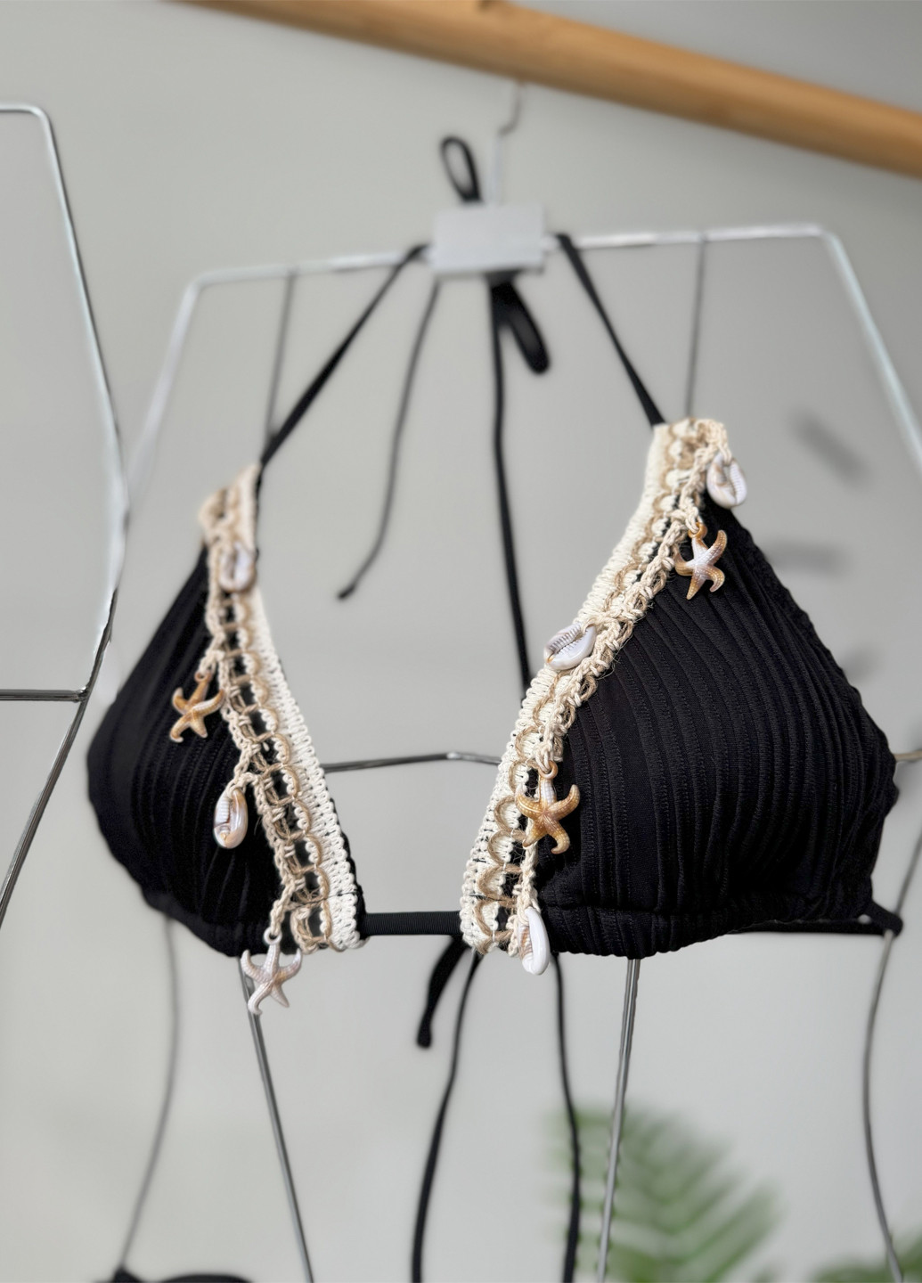 Чорний літній купальник (ліф, трусики, парео) роздільний NOVA VEGA