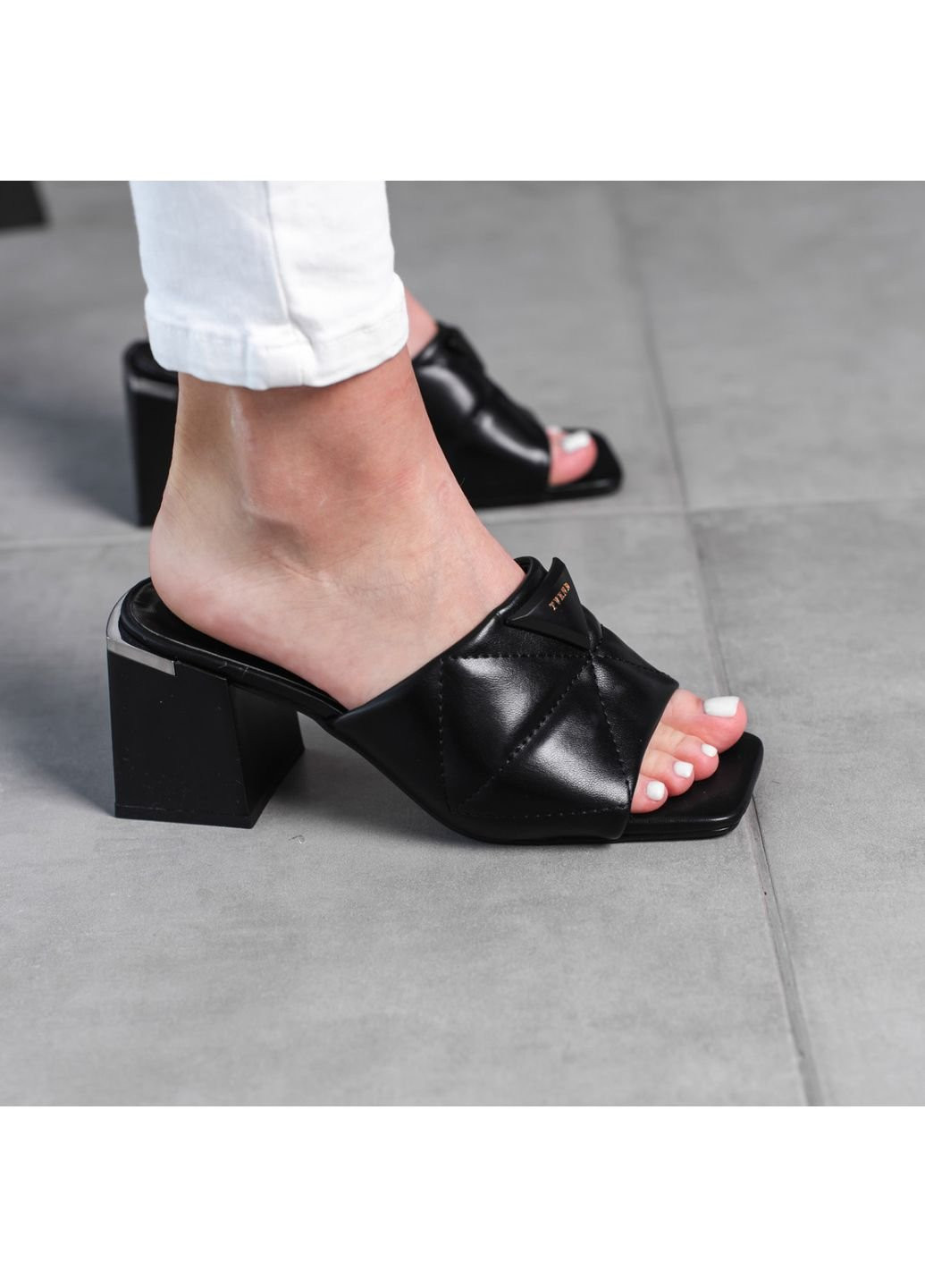 Черные мюли женские louie 3638 38 ра Fashion на среднем каблуке