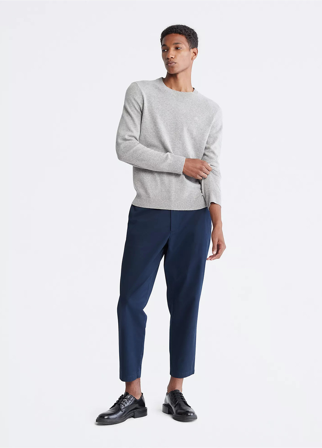 Темно-синие кэжуал демисезонные укороченные, чиносы брюки Calvin Klein