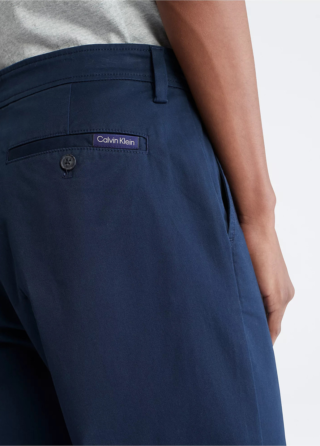 Темно-синие кэжуал демисезонные укороченные, чиносы брюки Calvin Klein