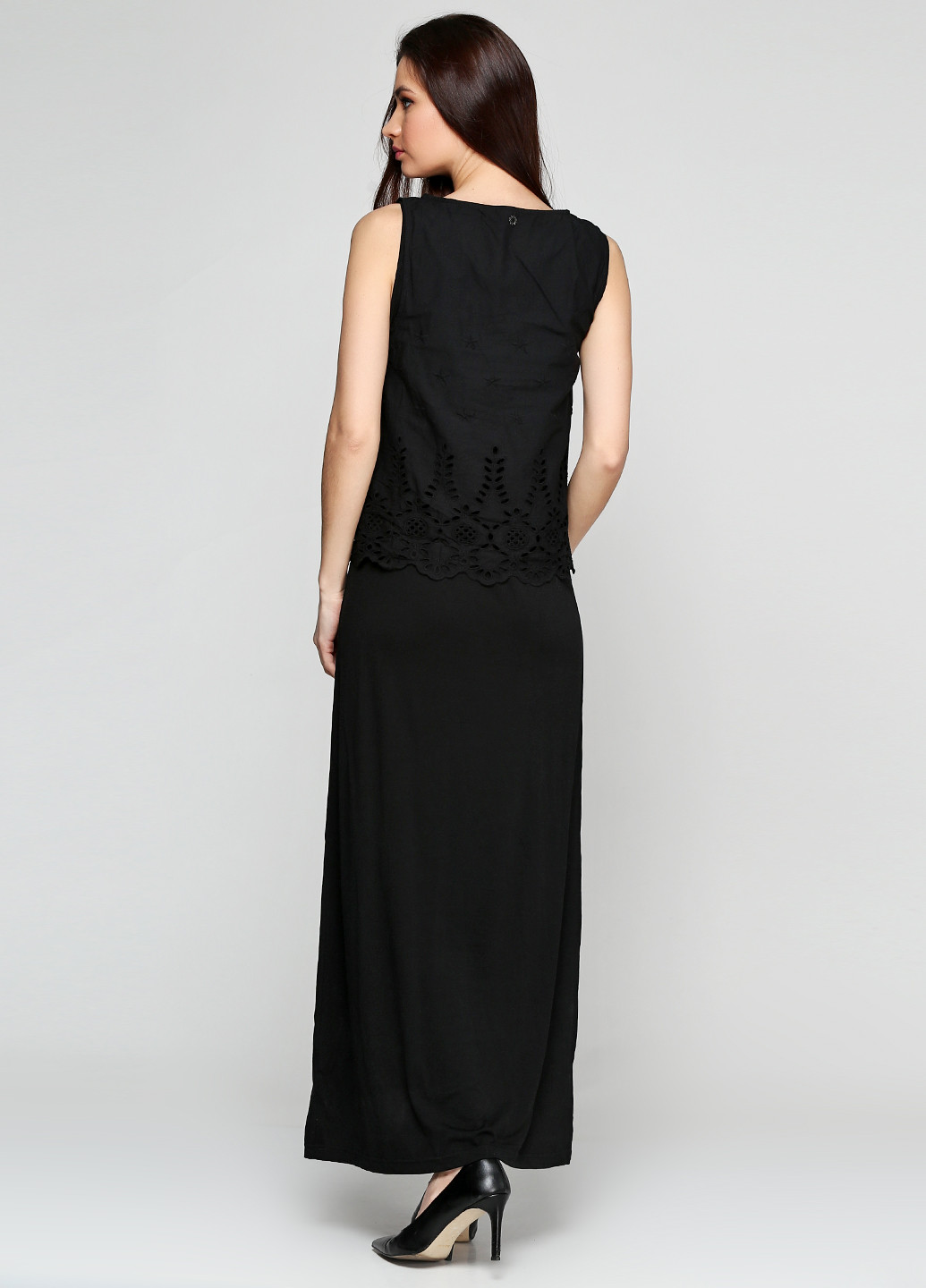 Чорна кежуал сукня Numph однотонна