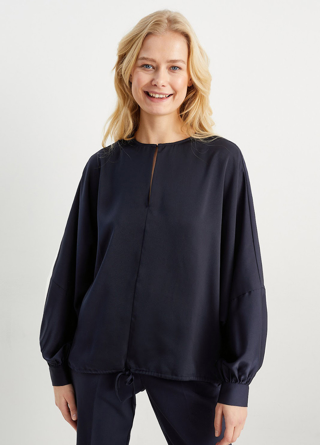 Тёмно-синяя блуза C&A