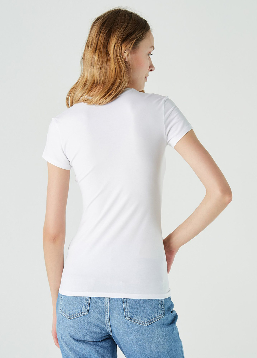 Біла всесезон футболка Lacoste