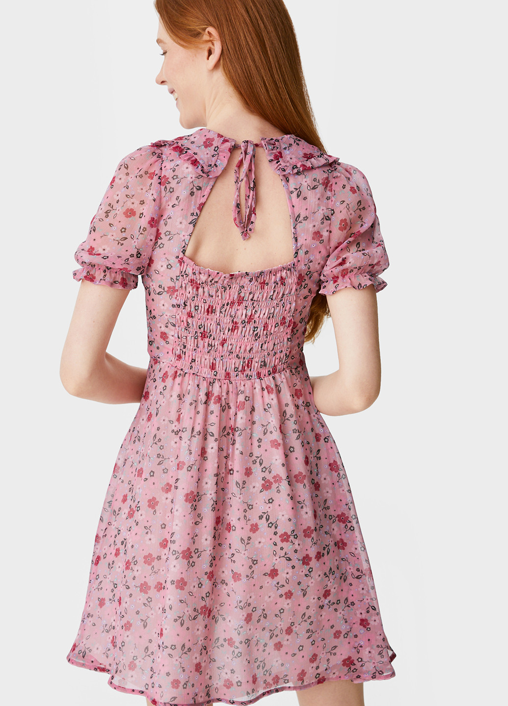 Розовое кэжуал платье клеш C&A с цветочным принтом