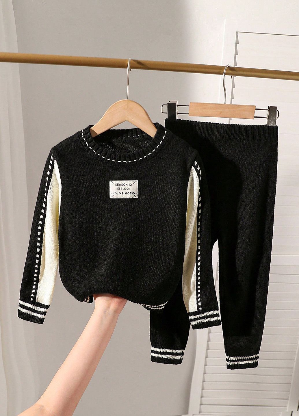 Чорний демісезонний костюм (джемпер, штани) брючний SHEIN