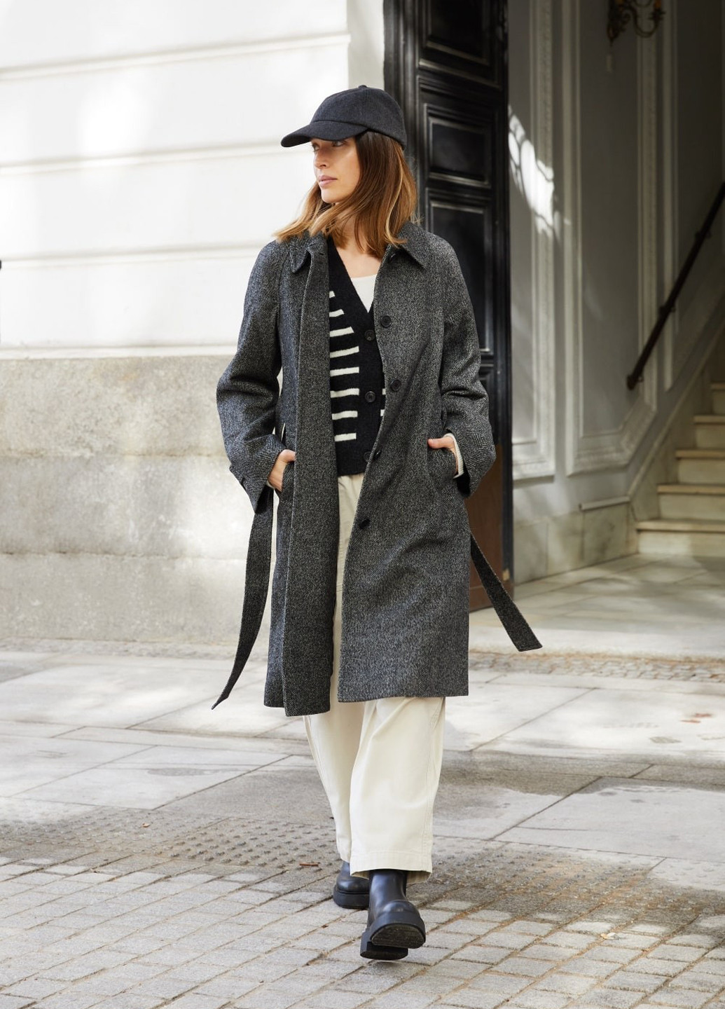 Серое демисезонное Пальто однобортное Uniqlo