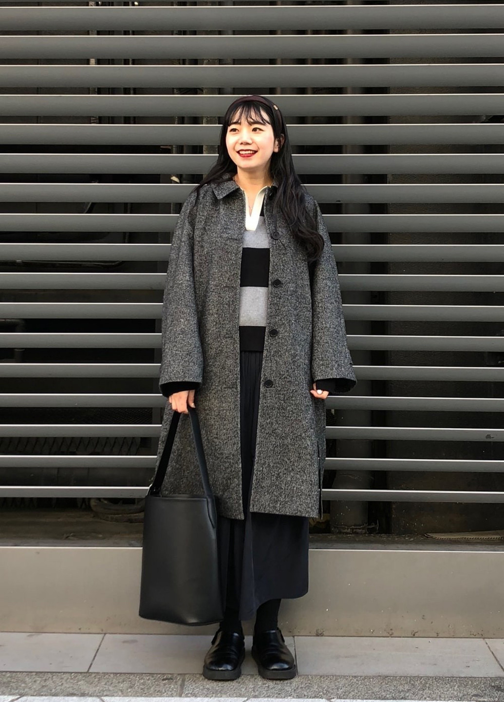 Серое демисезонное Пальто однобортное Uniqlo