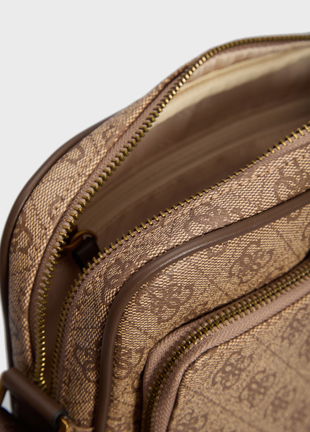 Сумка Guess (315692095)