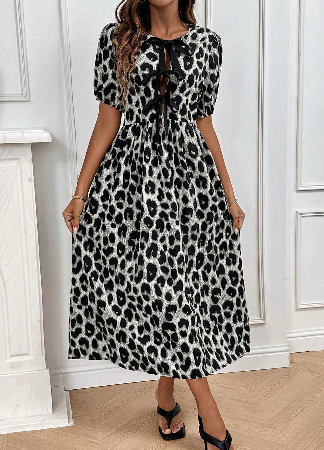 Серое кэжуал платье клеш SHEIN леопардовый