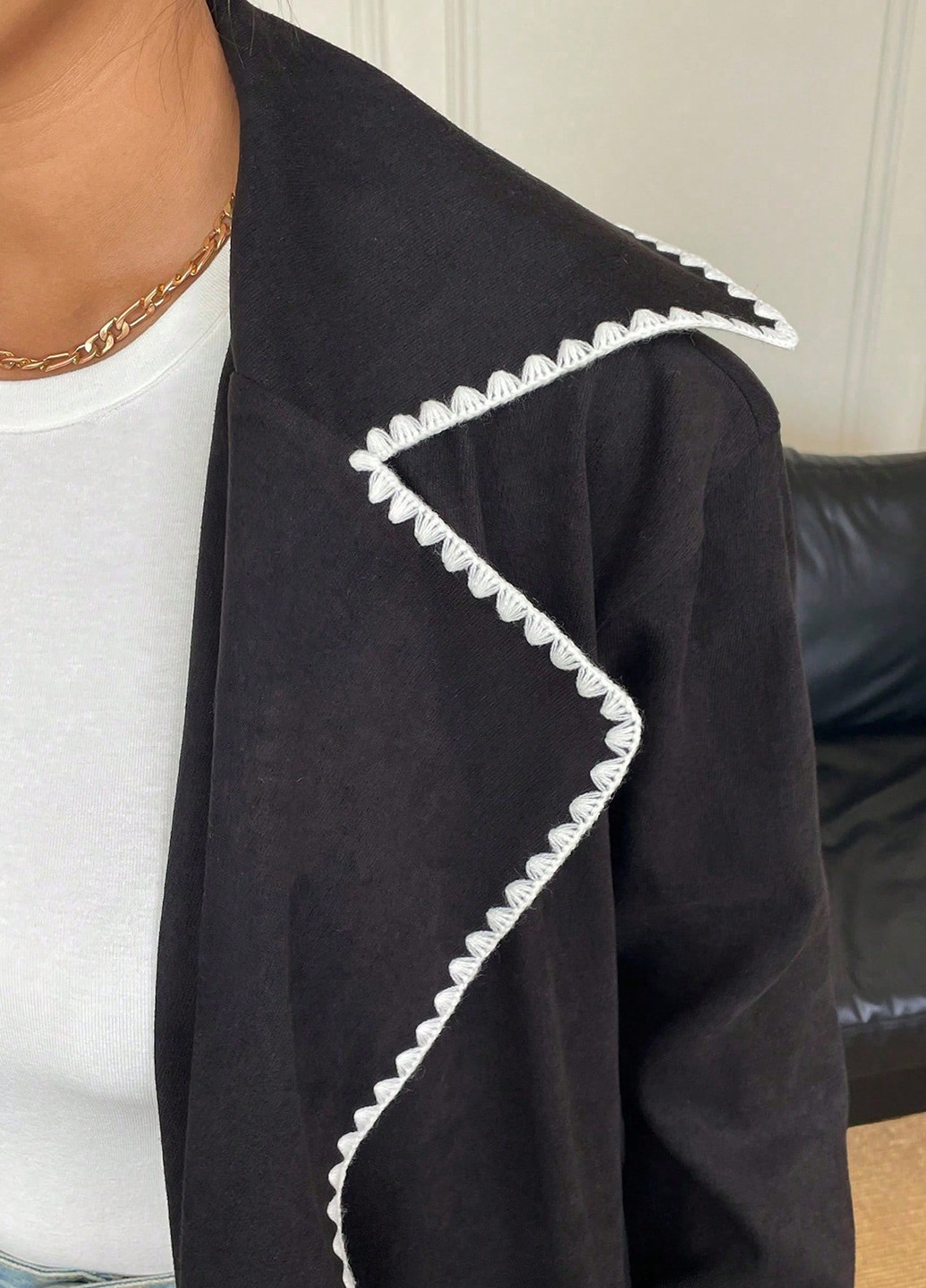 Чорне демісезонне Пальто однобортне SHEIN