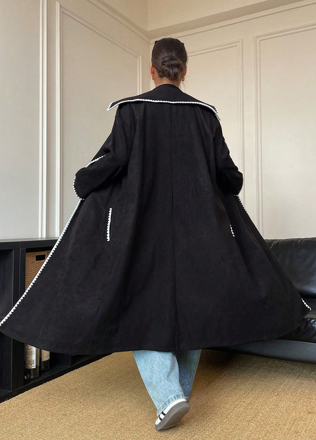 Чорне демісезонне Пальто однобортне SHEIN