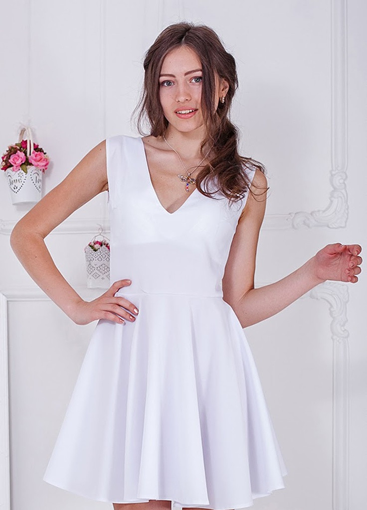 Белое кэжуал женское платье syrian белый Podium однотонное