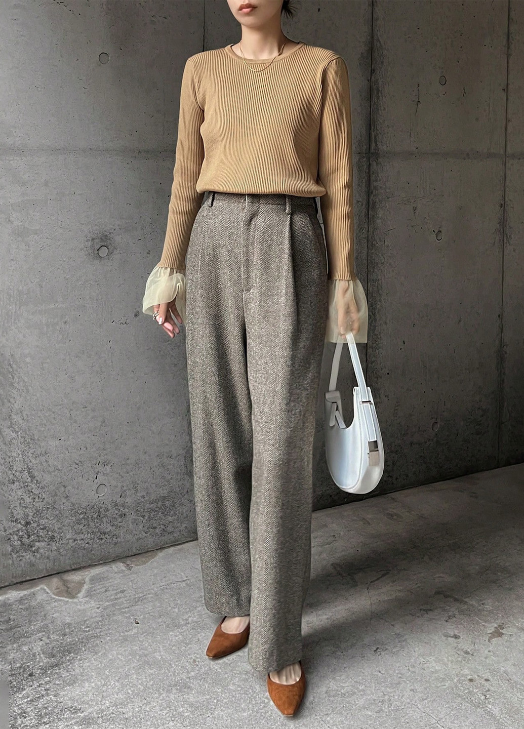 Светло-коричневый демисезонный свитер SHEIN