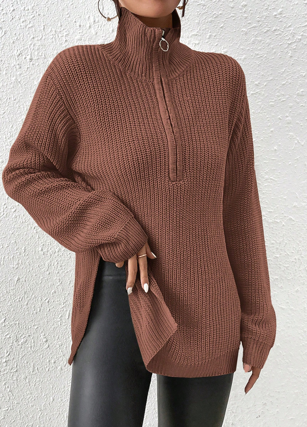 Светло-розовый демисезонный свитер SHEIN