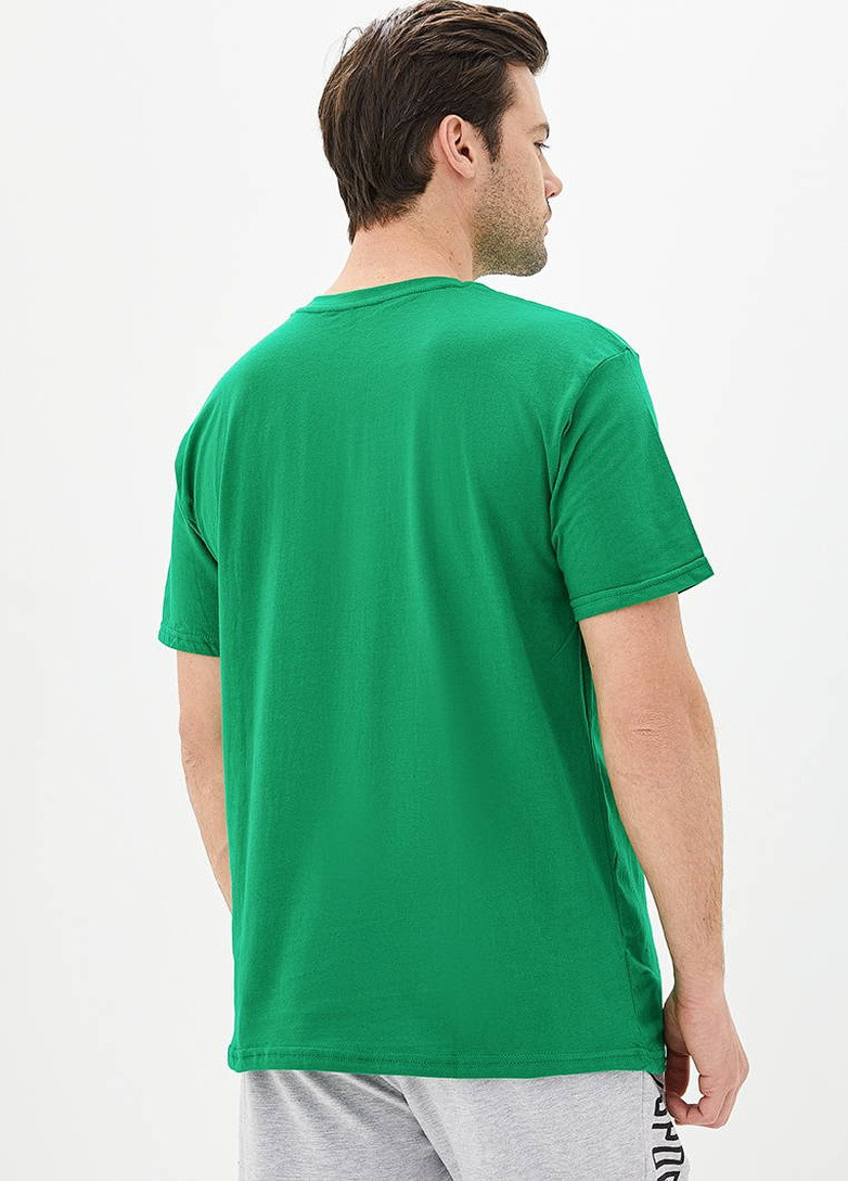Зелена футболка чоловіча базова з коротким рукавом Роза