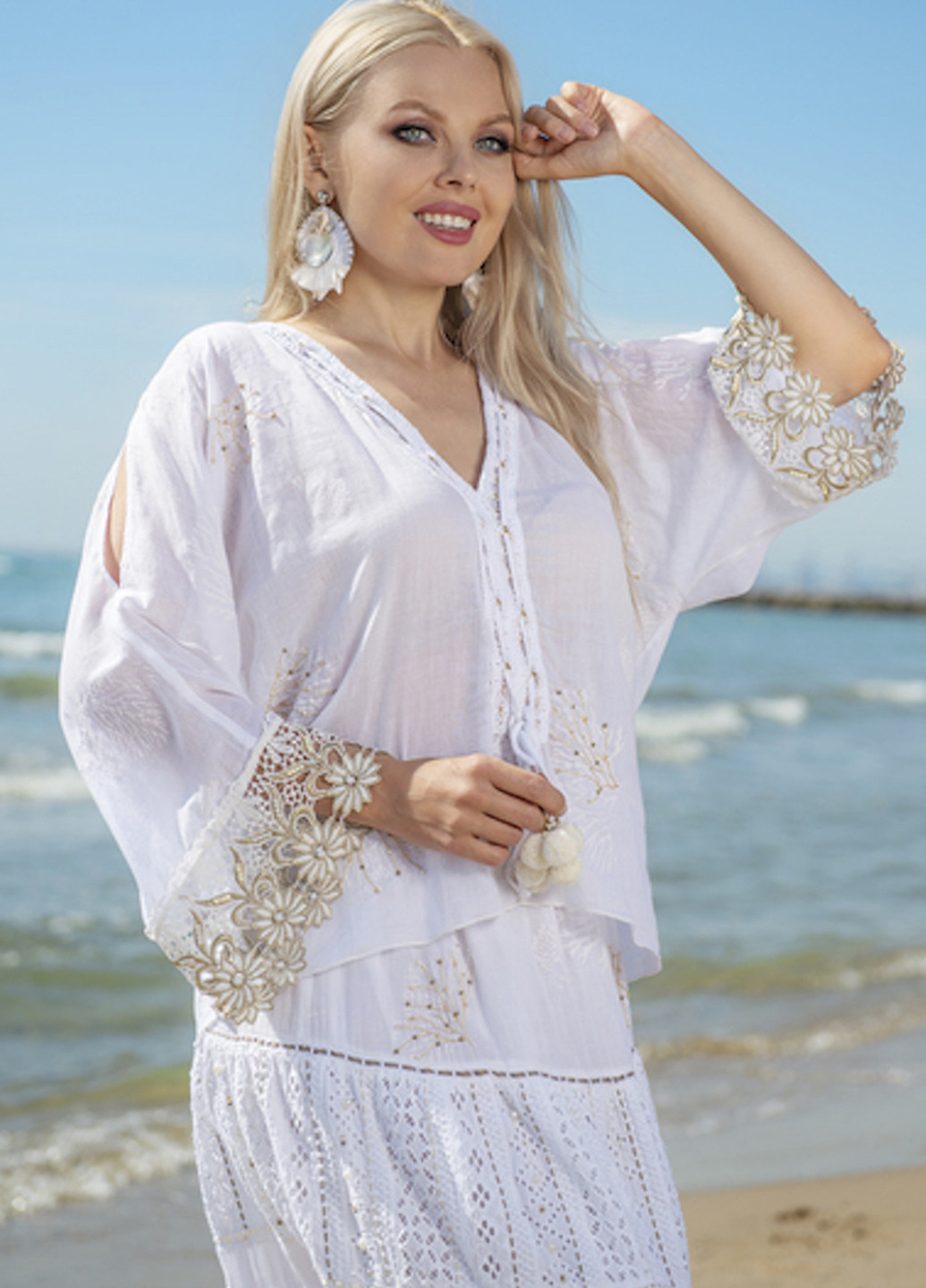 Белая летняя блуза Anastasea