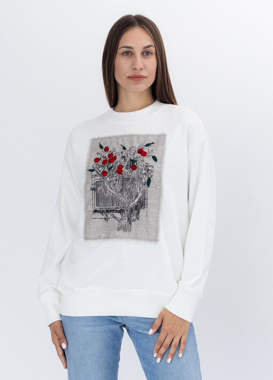 Білий світшот Nora Kvittin однотонний вишивка, аплікація, нашивки (301079898)