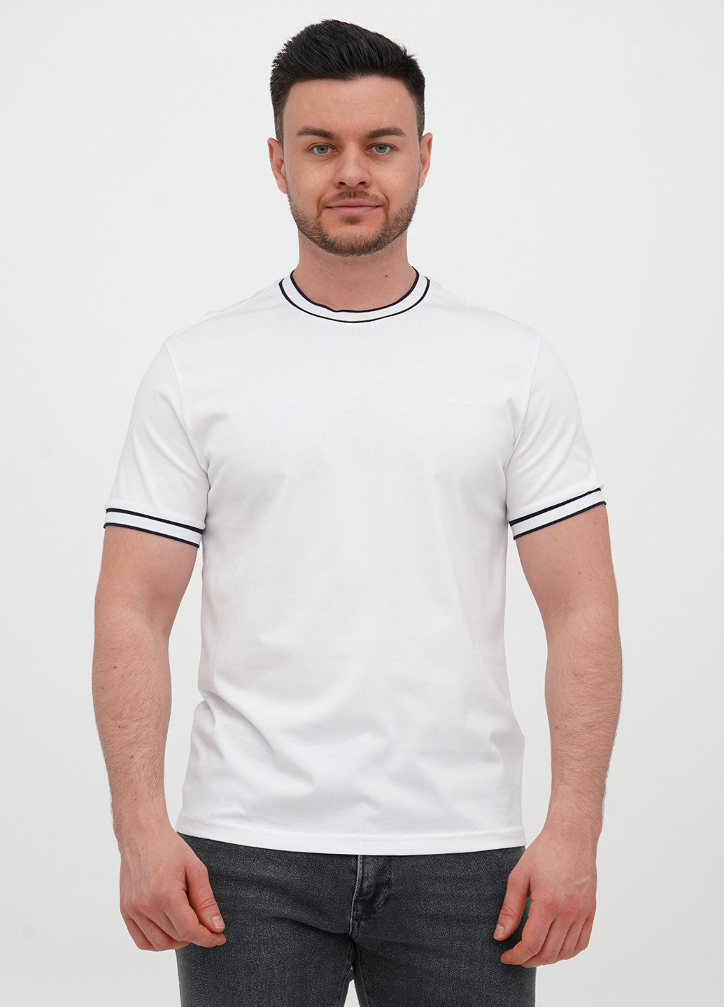 Белая футболка Trend Collection