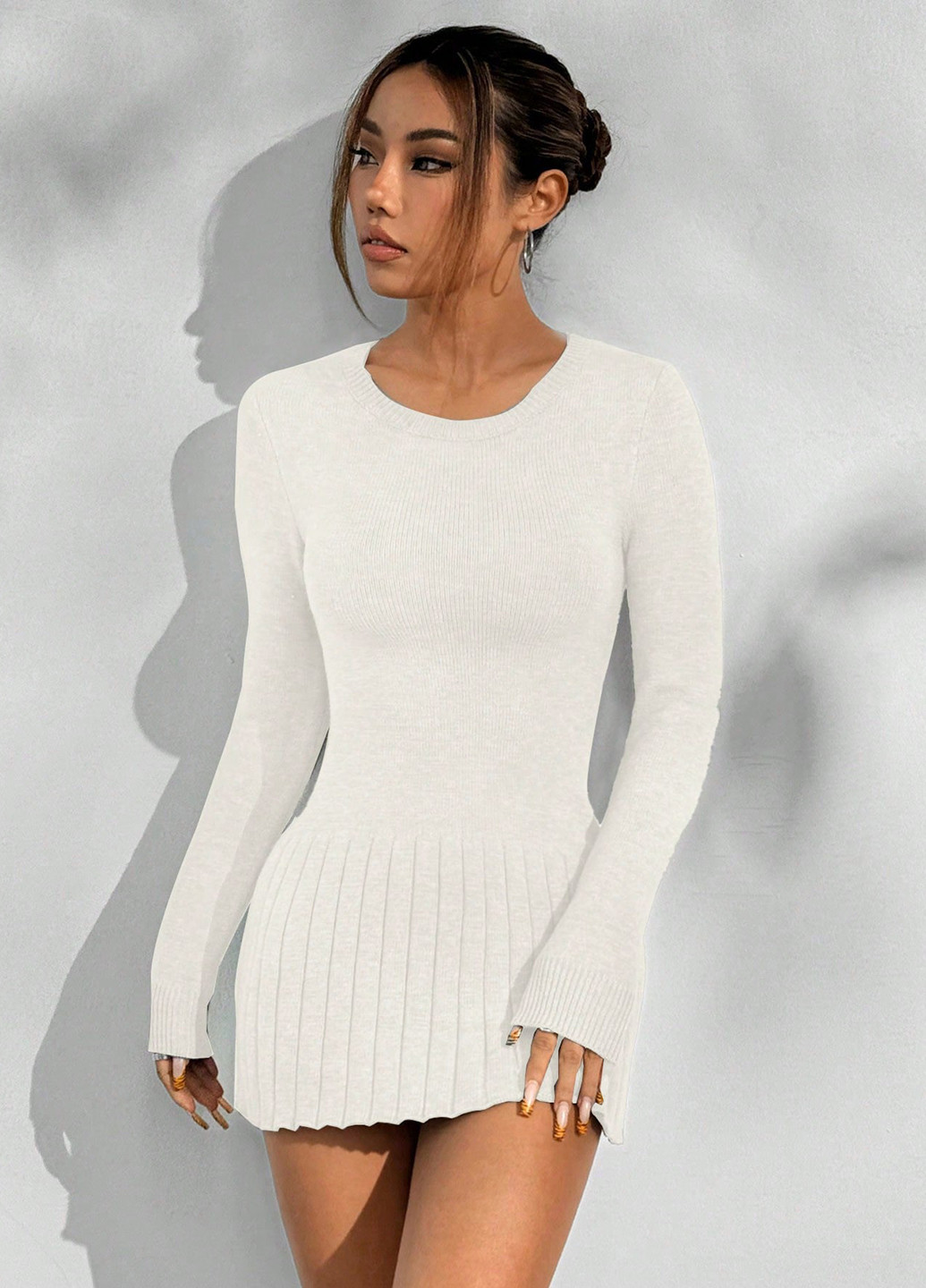 Белое кэжуал платье платье-свитер, плиссированное SHEIN однотонное
