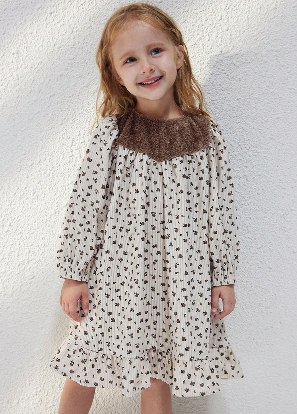 Светло-бежевое платье SHEIN (346790324)