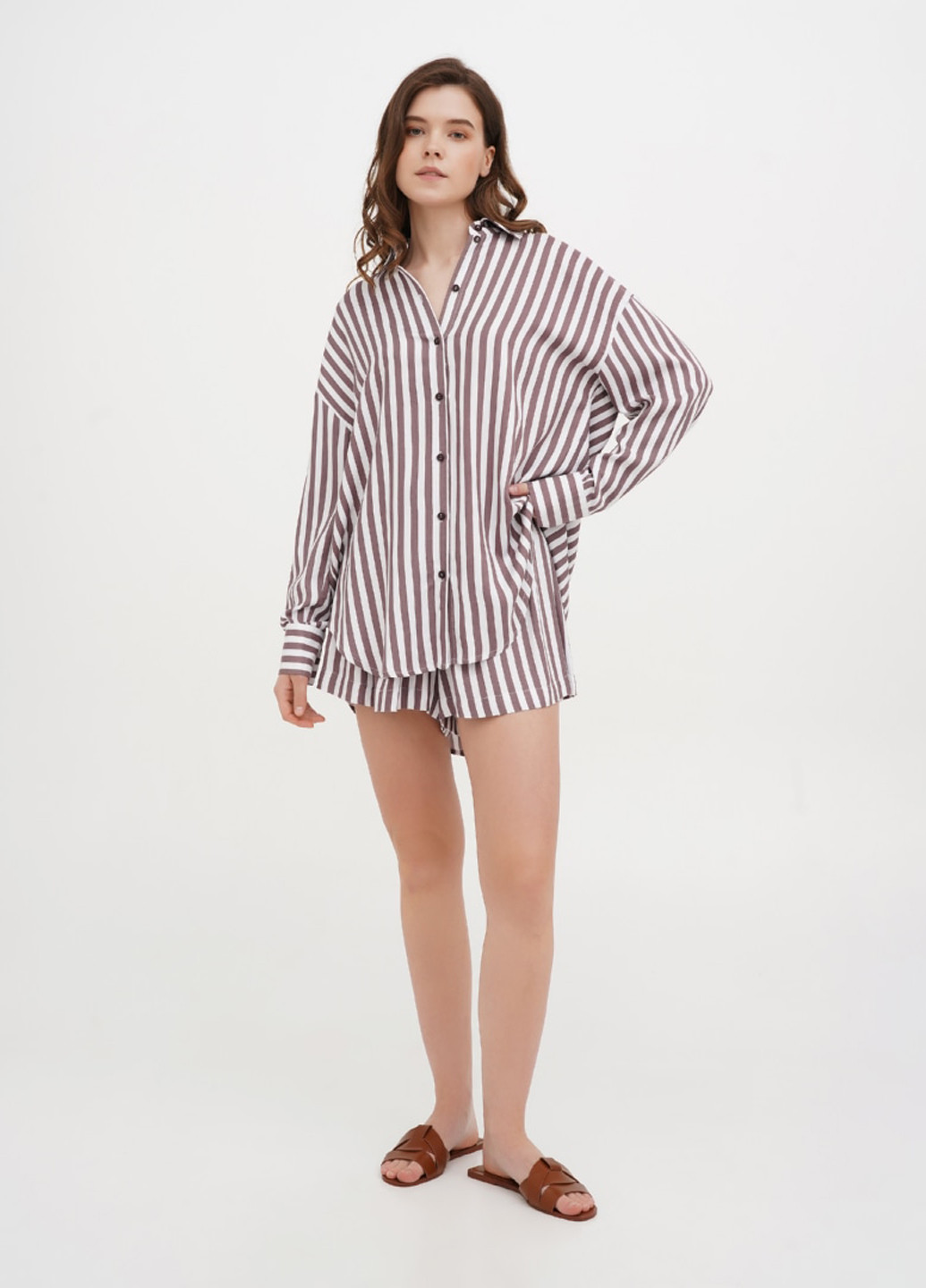 Белая кэжуал рубашка с геометрическим узором ESSME