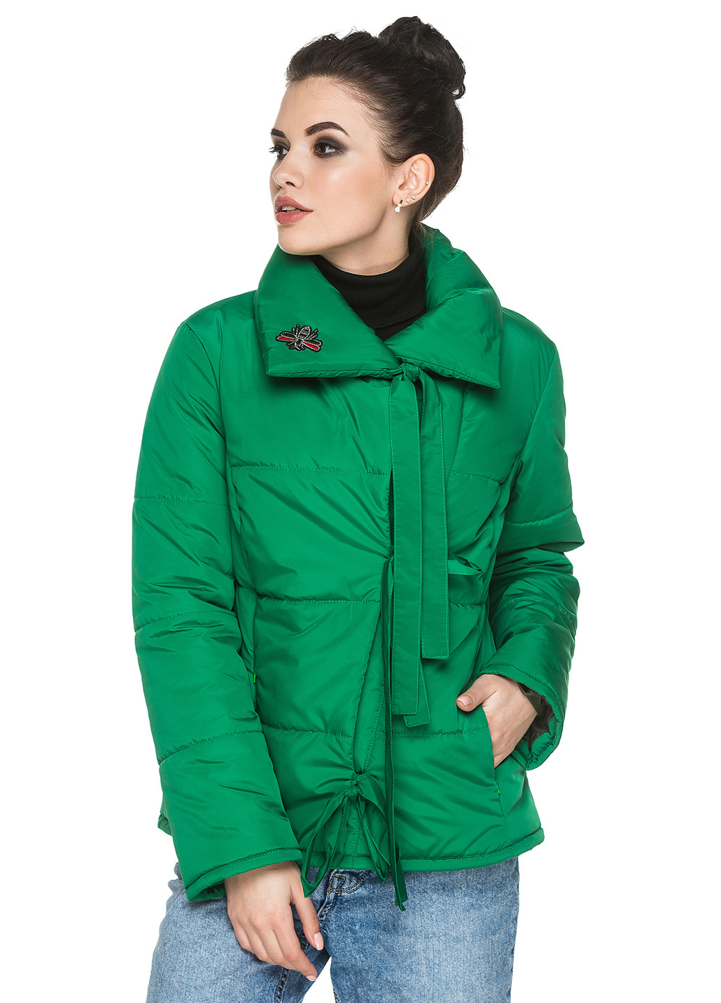 Зеленая демисезонная куртка Кариант