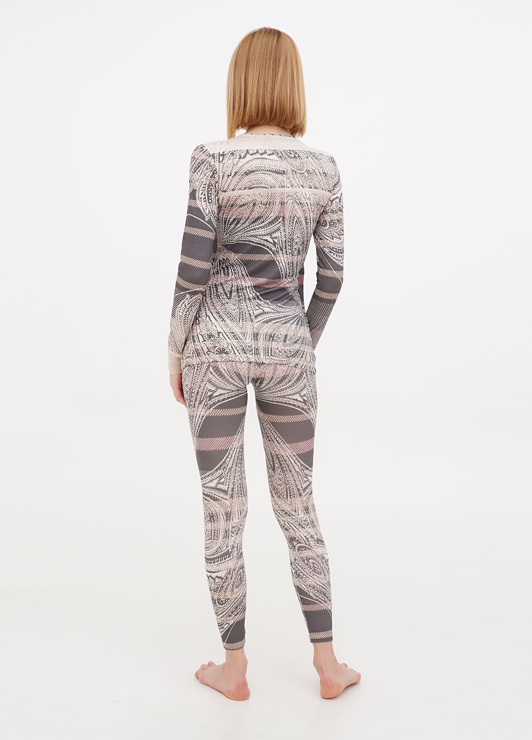 Комбинированная всесезон пижама (лонгслив, леггинсы) лонгслив + леггинсы Aniele