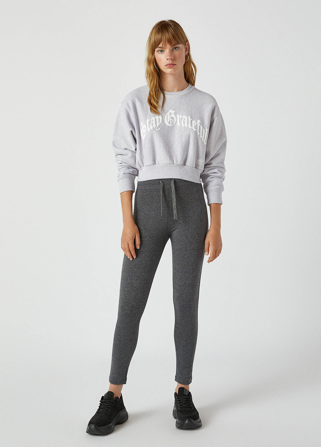 Темно-серые демисезонные леггинсы Pull & Bear