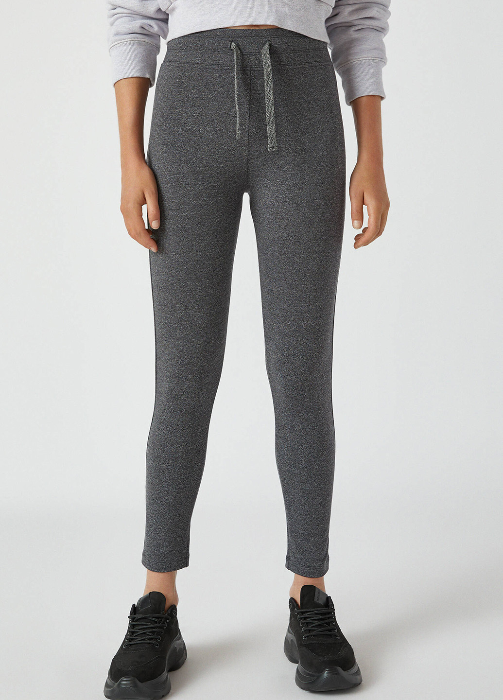 Темно-серые демисезонные леггинсы Pull & Bear