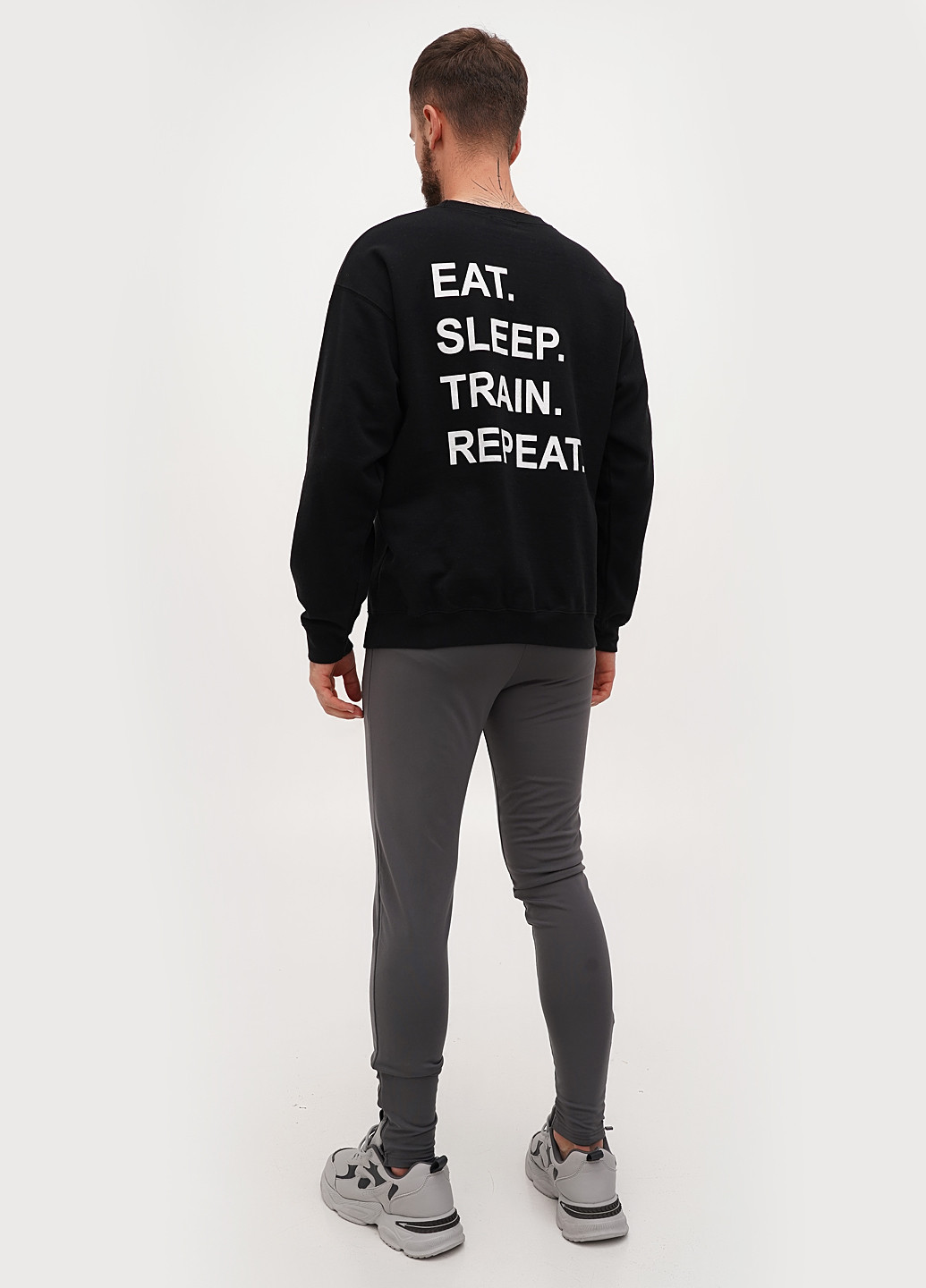 Серые спортивные демисезонные зауженные брюки Boohoo